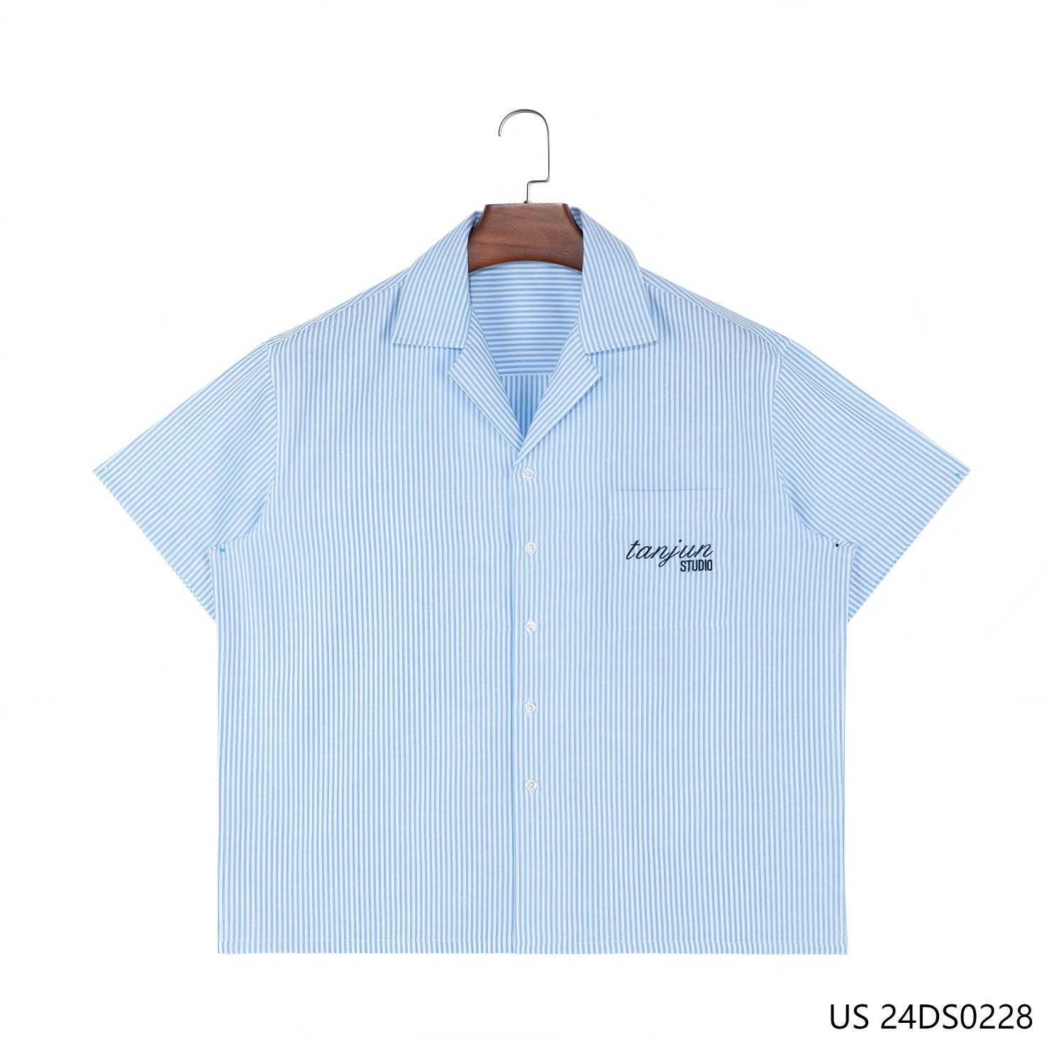 Men's 60% Cotton 40% Polyester Embroidered Blue And White Stripes Short Sleeve Button Down Shirts