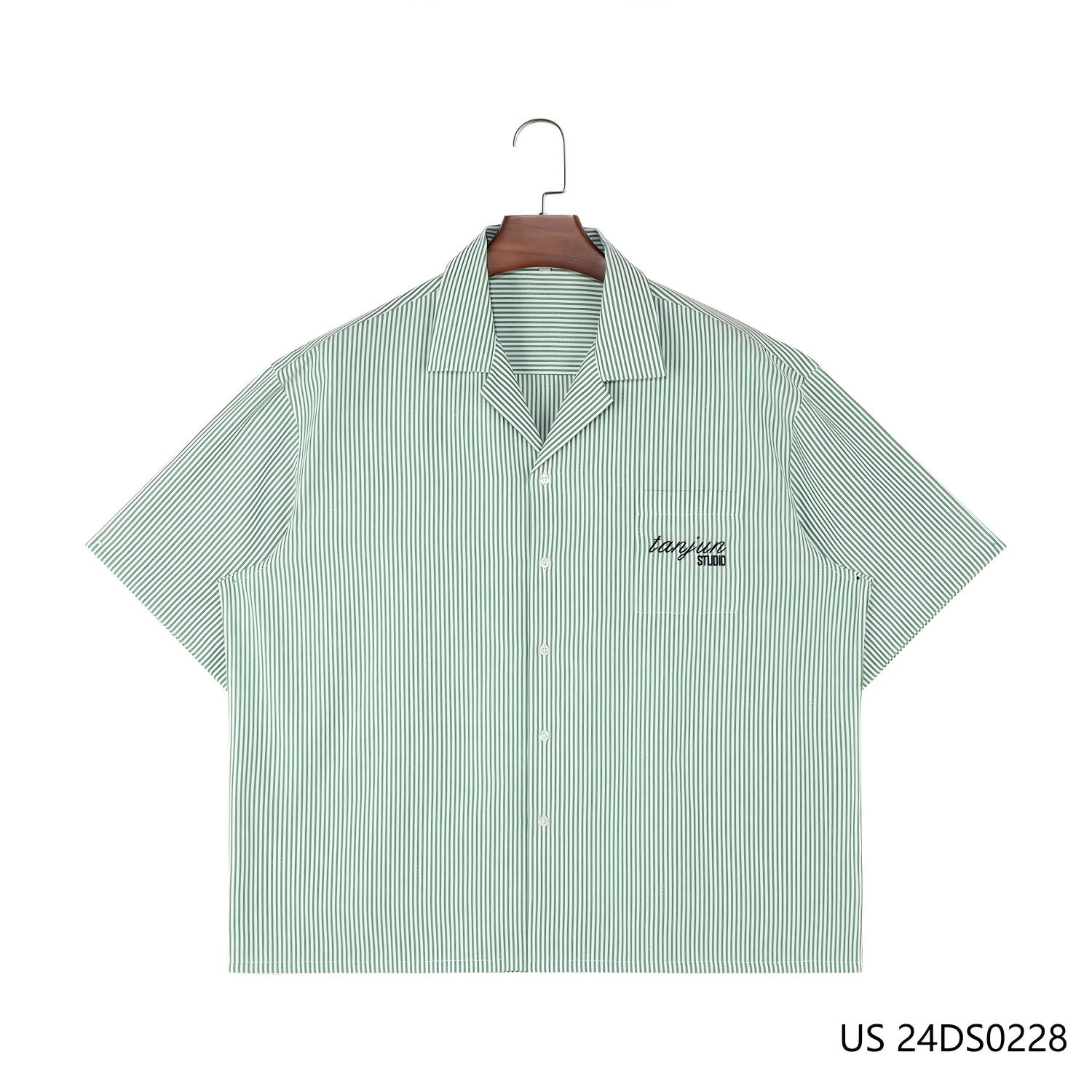 Men's 60% Cotton 40% Polyester Embroidered Green And White Stripes Short Sleeve Button Down Shirts