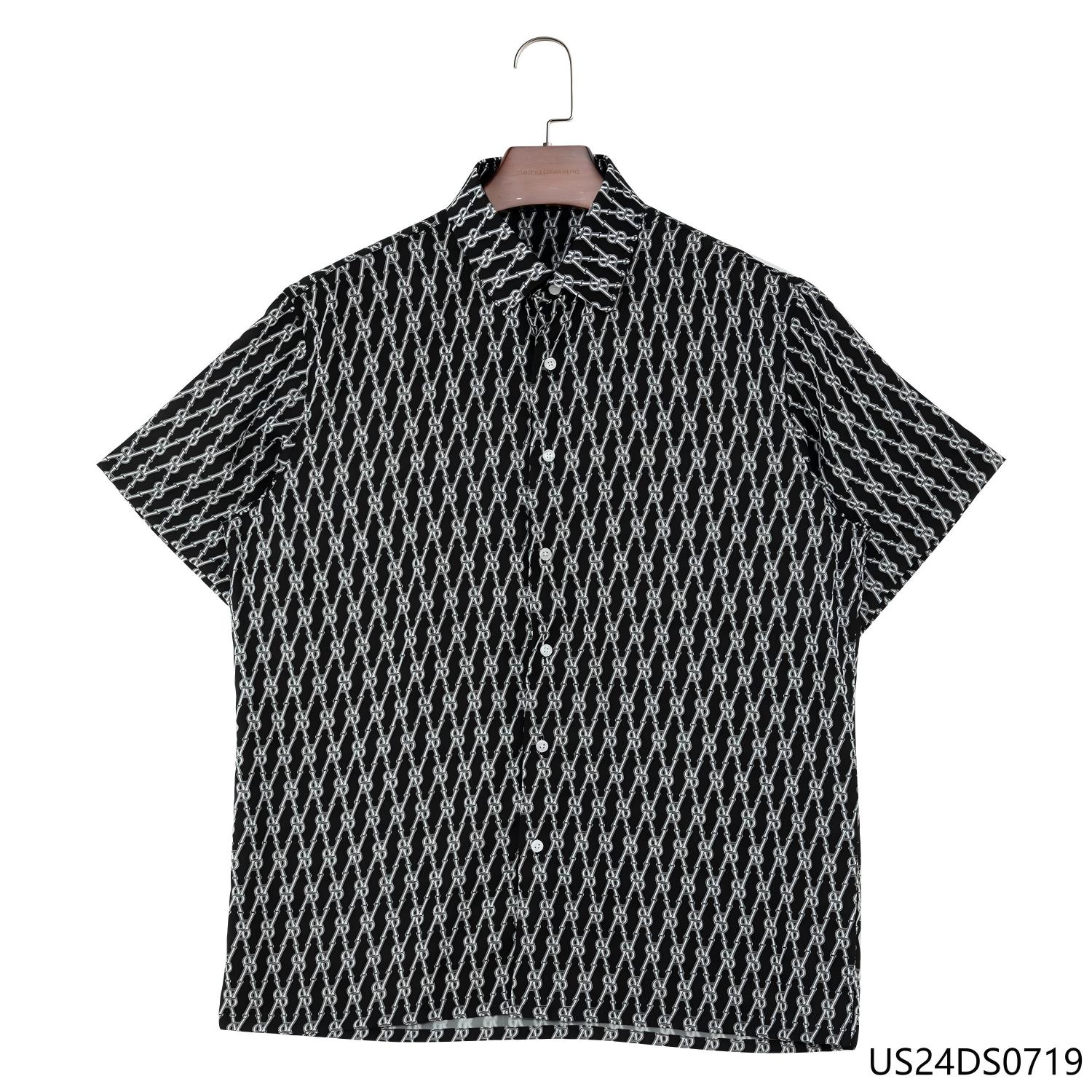 Men's 100% Tencel Black Short Sleeve Button Down Shirts With Some White Regular Figures