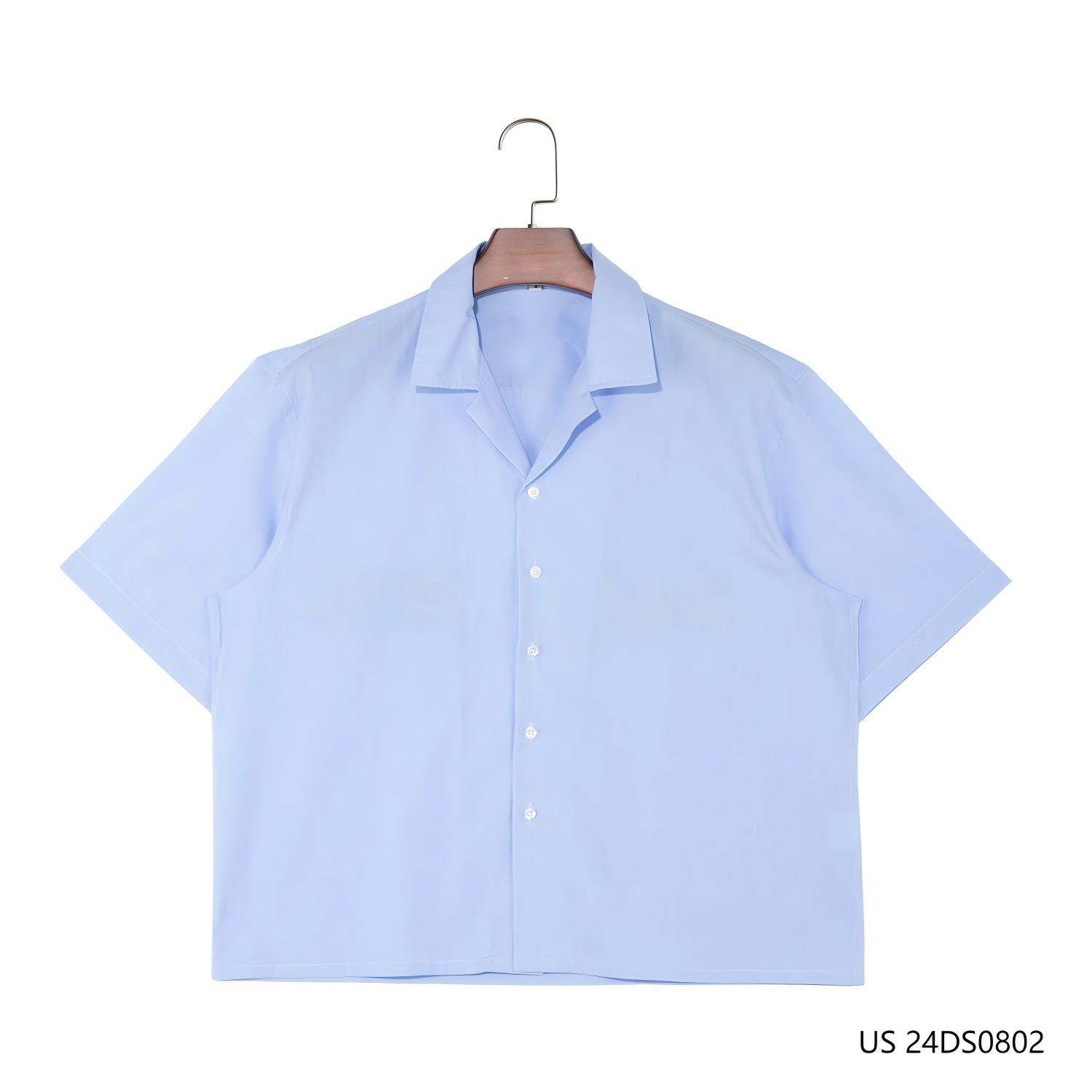 Men's 100% Cotton Blue And White Stripes Short Sleeve Button Down Shirts With The Black Printing On The Back